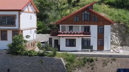 Laçında ermənidən evinin 30 illik kirayə haqqını istədi – VİDEO
