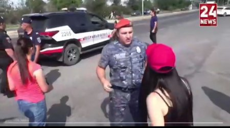 Ermənistanda qadın jurnalist döyüldü – ANBAAN VİDEO