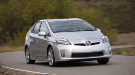 Qubada 4 qadının olduğu "Prius” dərəyə AŞDI - Hamısı sərxoş imiş