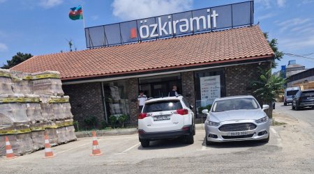 Bakıda "Özkirəmit" qanunsuz parking yaradıb - FOTO