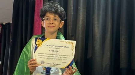 Dünya İB məktəbinin şagirdi Eyyub Əli beynəlxalq olimpiadada qızıl medal QAZANDI – FOTO