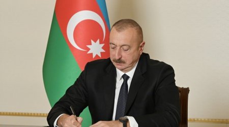 Prezident bu şəxsləri təltif etdi – ADLAR