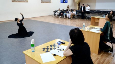 70 abituriyent Xoreoqrafiya üzrə qabiliyyət imtahanı verib - FOTO