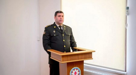 Öz-özünə polkovnik rütbəsi veribmiş - Eks-rəisə 10 il həbs!