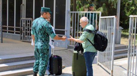 ABŞ vətəndaşları İrandan Azərbaycana təxliyə edildi - FOTO