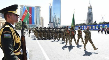 26 İyun - Silahlı Qüvvələr Günüdür