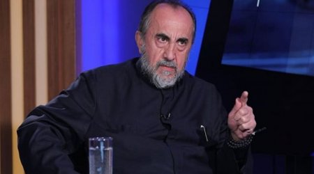 Ermənistanda arxiyepiskop Mikael Acapaxyan saxlanıldı