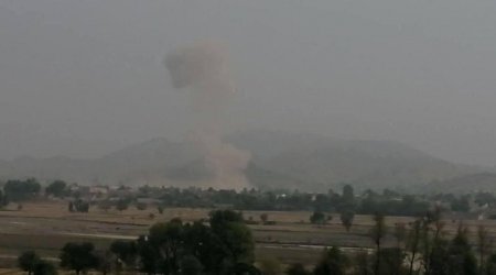 Pakistanda kamikadze hücumu: 16 ölü, 29 yaralı var