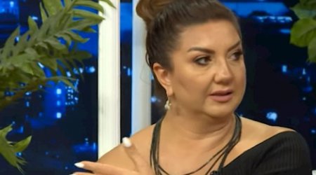 "Həmin müğənnilər oğrularla əlbirdirlər"