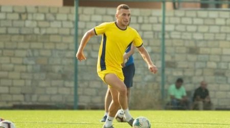 “Kəpəz” daha bir futbolçu ilə VİDALAŞDI
