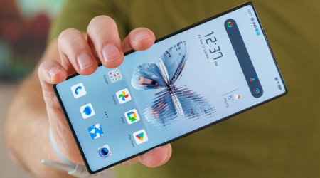 Dünyanın ən güclü smartfonlarının reytinqi açıqlandı