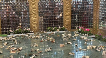 “Məzarın üstünə pul atmayın” yazıldı: bu da “nəticə” - Foto