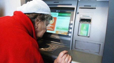 Yeni təklif: 70 yaşdan sonra pensiyalar 200 faiz artırılsın