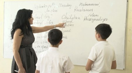 Bu rayonda hər üç xarici dil müəllimindən biri işdən çıxarıldı – RƏSMİ