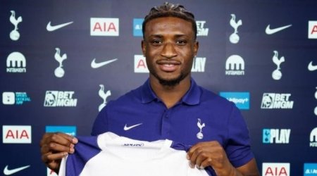 “Tottenhem” yeni transferini AÇIQLADI