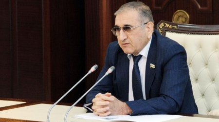 Millət vəkili kasıb yaşamalı, kasıb geyinməlidir? — Deputat