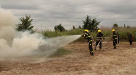 Qızılağac Milli Parkında yanğın təhlükəsizliyinə dair nəzəri-praktiki tədbir keçirildi - FOTO