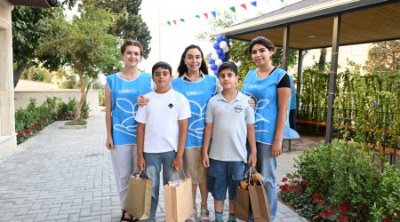 Leyla Əliyeva yenilənən növbəti həyətin AÇILIŞINDA - FOTO