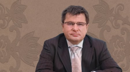Ukraynalı politoloq: Rusiya və Ermənistan işğal məqsədilə qonşularına hücum edib