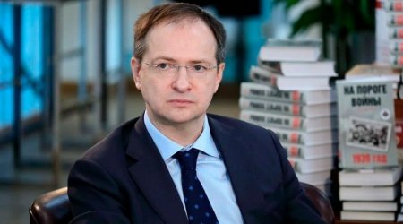 Medinski: “Moskva və Kiyevin mövqeləri bir-birindən çox uzaqdır”
