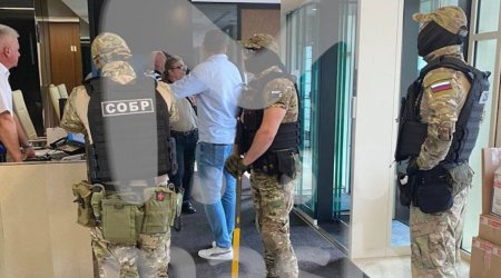 Rusiyada OMON İskəndər Xəlilovun oğlunun ofisinə basqın etdi – FOTO
