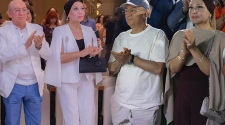 Kəmaləddin Heydərov festivalı xanımı ilə izlədi – FOTO