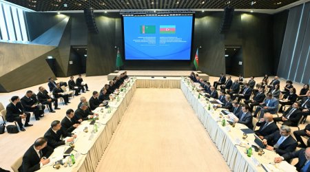 Azərbaycan-Türkmənistan Hökumətlərarası Komissiyasının iclası KEÇİRİLDİ - FOTO