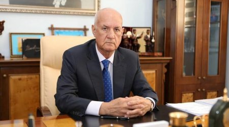Keçmiş yüksək vəzifəli məmur xərçəngə YOLUXDU