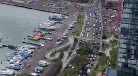 Rusiyadakı zəlzələ ABŞ-da xaosa səbəb oldu – Sunami TƏHLÜKƏSİ – VİDEO