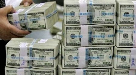 Dünyanın ilk trilyonçusu o olacaq: İnsanlar buna niyə qəzəblənib? - FOTO