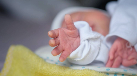 Kamçatkada zəlzələ vaxtı 14 yaşlı qız ana oldu