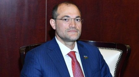 “Alim obrazı dərsliklərdə deyil, real həyatda da cazibədar olmalıdır” – Razi Nurullayev