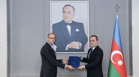Ceyhun Bayramov İsrailin yeni təyin olunmuş səfiri ilə görüşdü – FOTO