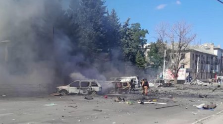 Rusiya Donetskdə dəhşət yaşatdı - 5 ölü, 11 yaralı var - VİDEO