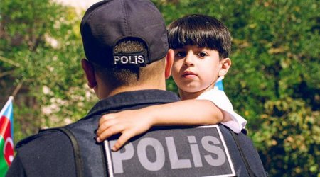 Polis çimərliklərdə 87 uşağı taparaq valideyninə təhvil verib
