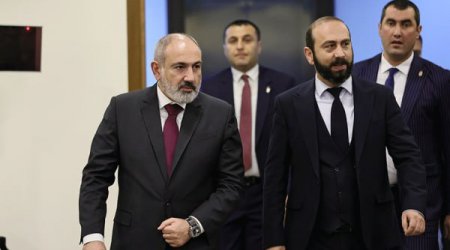 Paşinyan ABŞ-a onu da aparır