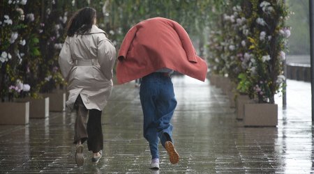 Hava kəskin dəyişir: külək, şimşək, yağış başlayır – Tarix