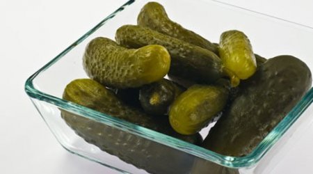 Xiyar turşusunu düzgün bağlamağın üsulları - Turşu atmasının qarşısını alın