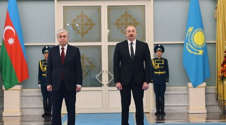 Tokayev İlham Əliyevə zəng etdi