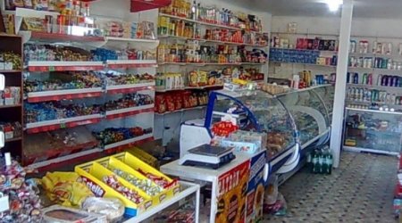 Qiymət özbaşınalığı: Bazarda 2 manat 50 qəpik, dükanda isə 5 manat...