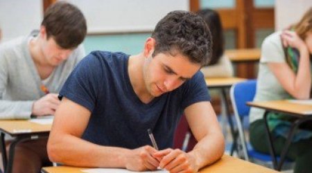 Bu universitetdə təhsil haqqı 2 min manat artırıldı