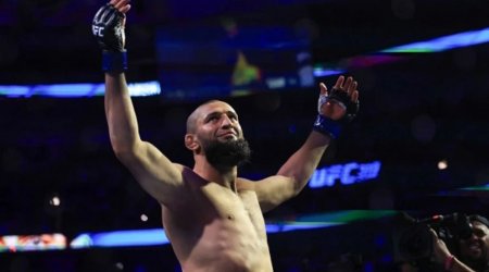 Hamzat Çimayev orta çəkidə UFC çempionu oldu - VİDEO