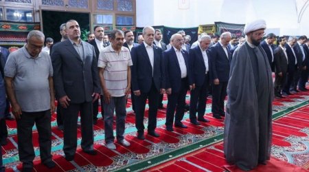 Pezeşkian İrəvandakı Göy Məsciddə namaz qıldı – VİDEO
