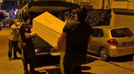 İstanbulda azərbaycanlı qadın evində ölü TAPILDI