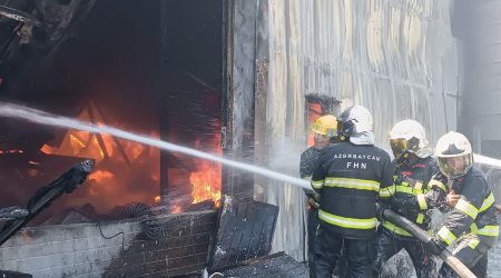 Abşeronda boya zavodundakı yanğında 6 nəfər tüstüdən ZƏHƏRLƏNİB