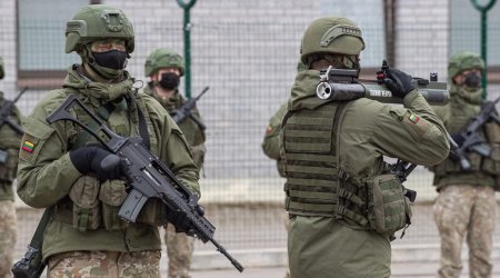 Finlandiyadan sonra Litva da HƏRƏKƏTƏ KEÇDİ – Belarusla sərhədə ordu YIĞILIR