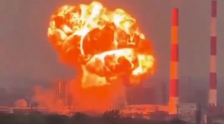 Samaradakı neft emalı zavodunun vurulma ANI – VİDEO