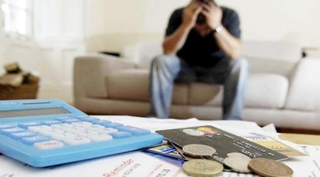 Problemli kreditlər 500 milyon manatı ÖTDÜ – RƏSMİ
