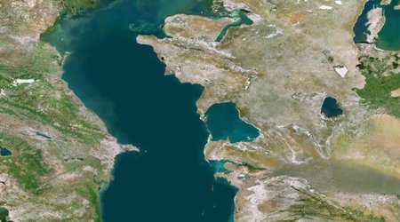 Tokayevdən HƏYƏCAN TƏBİLİ: “Xəzərin dayazlaşması ilə bağlı vəziyyət ekoloji fəlakətə yaxınlaşır”