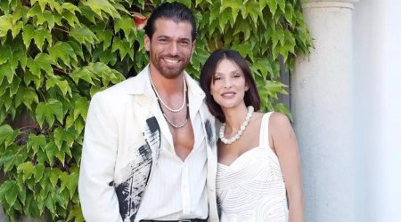 Can Yaman sevgilisi ilə qırmızı xalıda – FOTO